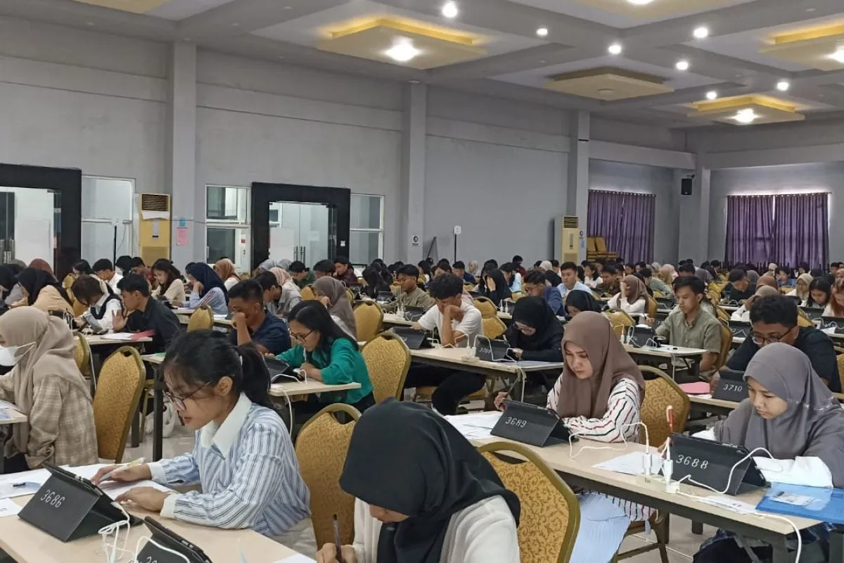 UGM Mudahkan Aksesibilitas Ikuti UM-CBT Makassar